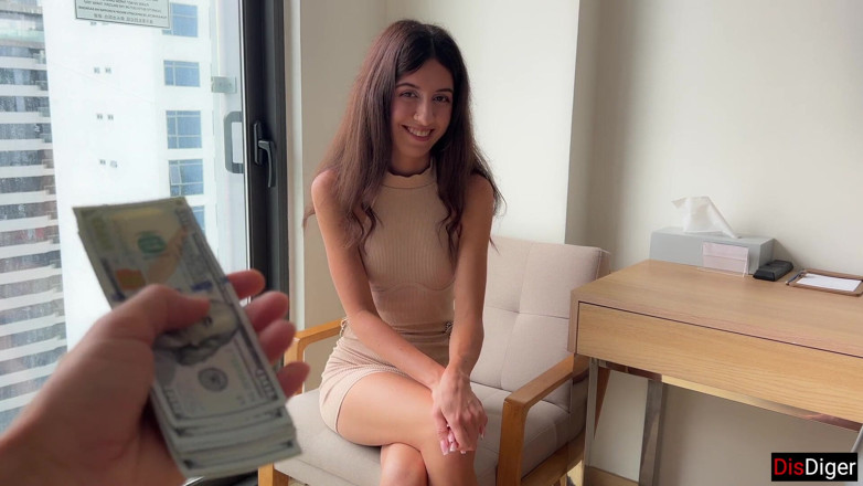 Dis Diger: Hotel zimmerservice - Gastgeberin vereinbart sex mit gast