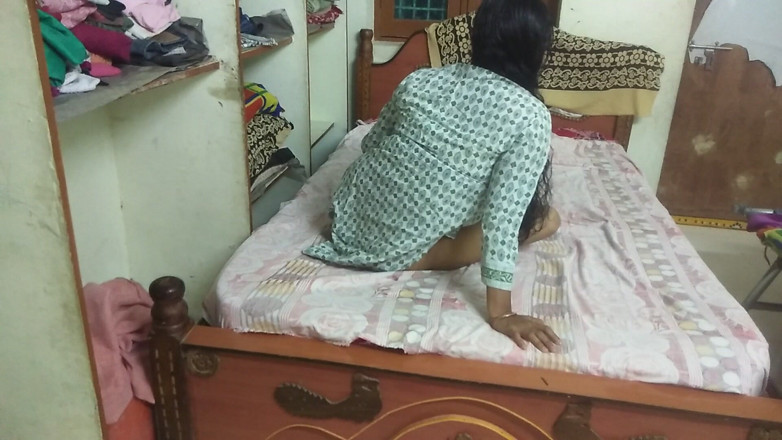 Telugu Couple: Desi Wife Bend Over Asking Husband to Fuck Hard