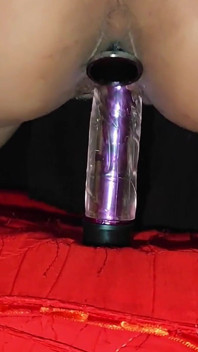 Fată sexy și incitantă - dildo și pulă cu penetrare dublă, spermă uriașă în pizda mea