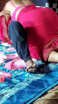 Frumos sex dur al unui soț și soție indian desi.