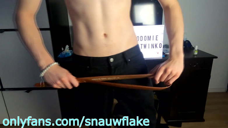 Snauwflake: Професор twink - як трахатися з презервативом