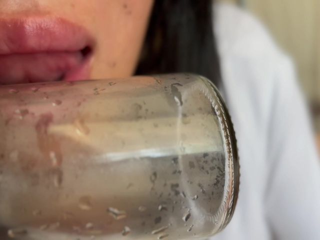 Watch Me Being so Naughty with This Bottle (Asmr_mouth)