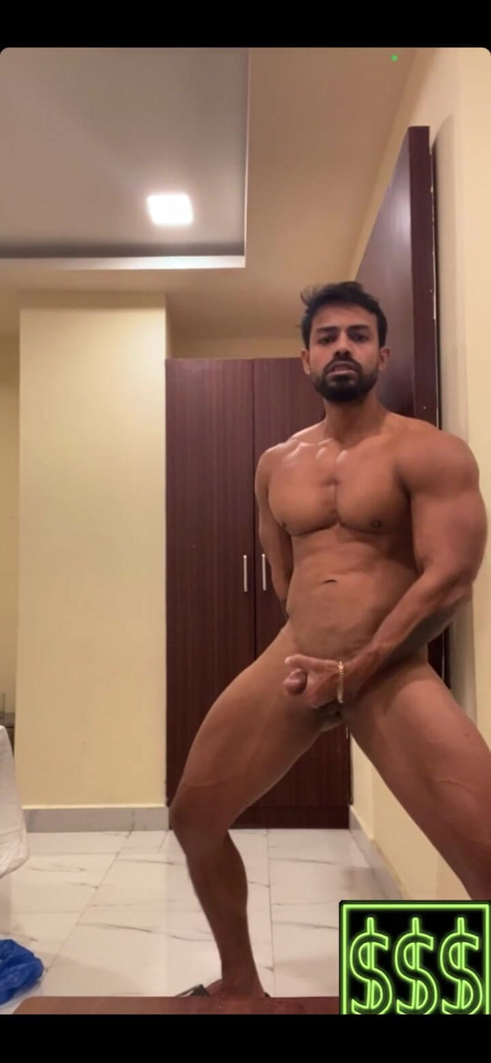 bonghunkx: willst du mein arschloch probieren!