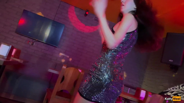 Katty West: Offentlig pickup hottie i night club och hårt snabbt knulla...