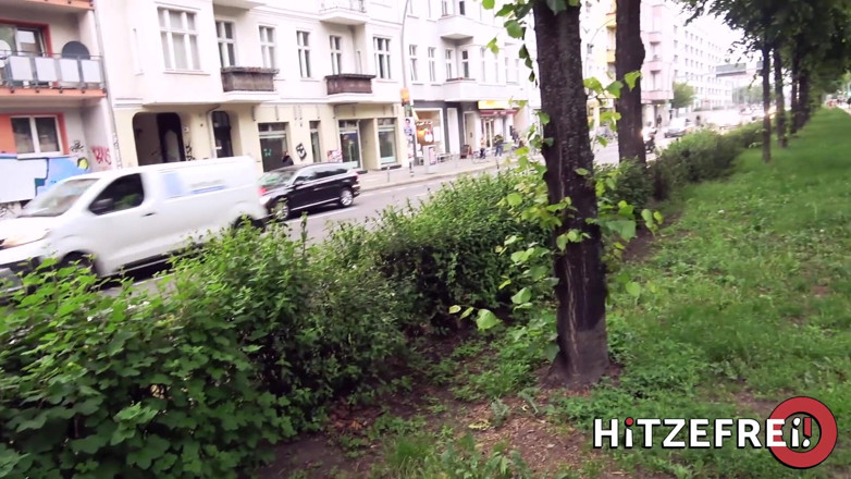 Hitzefrei: Niemiecka nastolatka zahaczona na ulicy i wyruchana przez nieznajomego Lullu...