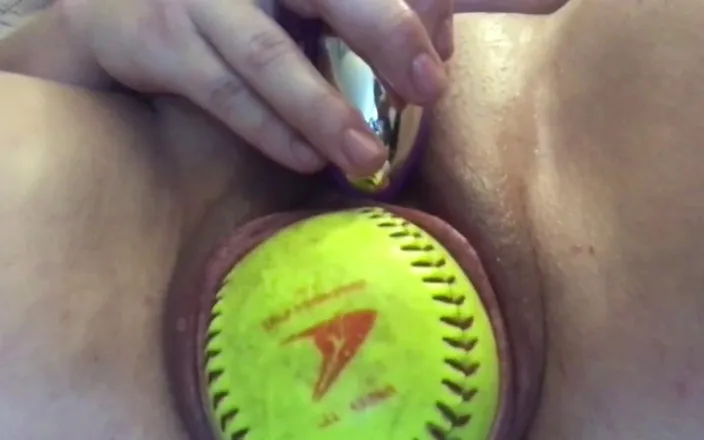 MissFisted: Softball Stuffed Pussy