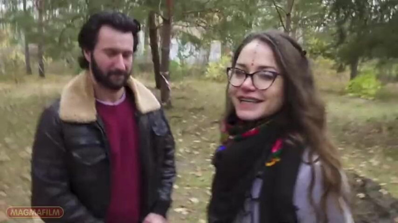 Magmafilm: Vraie Berlinoise avec des lunettes et du corps