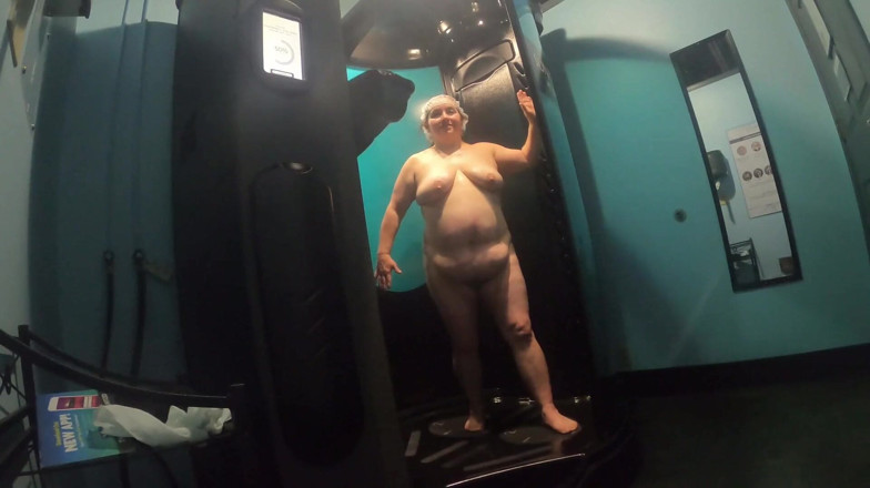 SexyNEBBW: Sexy BBW stříkající opálení