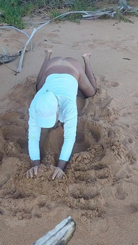 Ladysilva na plaży Moja gorąca opalona dupa
