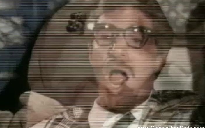 Classic Porn DVDs: Completo su Marilyn Chambers Porn Legend