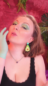 Videoclip cu fetiș asmr - asistenta doctoriță sună mănuși (Arya Grander)