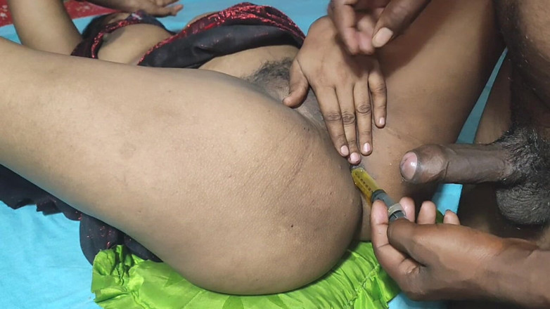 Seks: 我热辣的印度女友第一次在我朋友家里操屁股热辣印度女孩 18+ 性感 - 印地语音频屁股