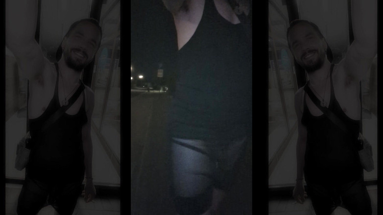 kinkygaynudist: Mitternachts-mesh-wahnsinn (ein Sommerspaziergang, Um Die Kontrolle Zu Verlieren)