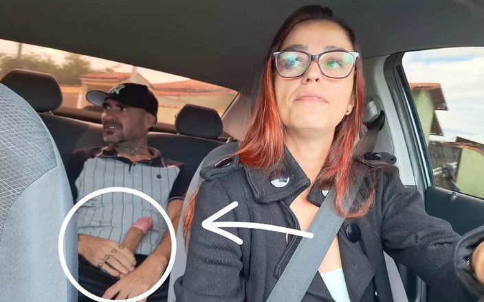 ksalnovinhos: Mulher motorista De Aplicativo Pega cliente se si masturbando por...