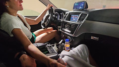 Ferrero anal experience: Ela leva meu pau na mão enquanto estamos presos no...