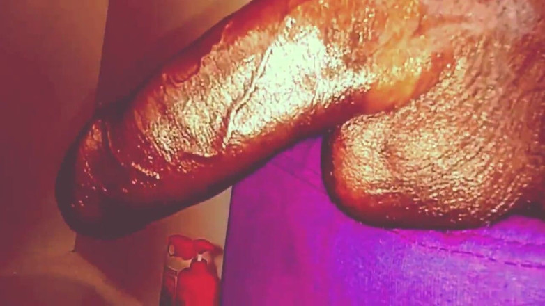 Porn black free: Omg! Kontol hitam besar ngentot tangan cowok muda kulit hitam...