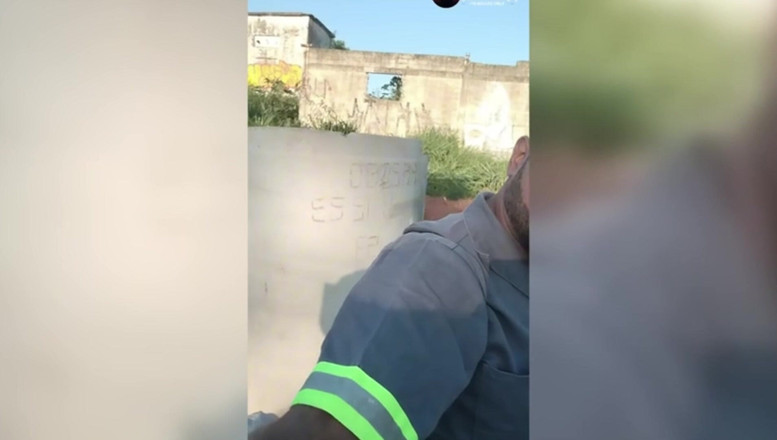 TheBlacKHunterr: Singur în muncă, întotdeauna în secret