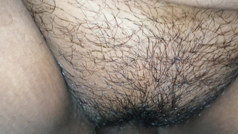HOTWIFE2004: Hotwife dengan zakar besar suami