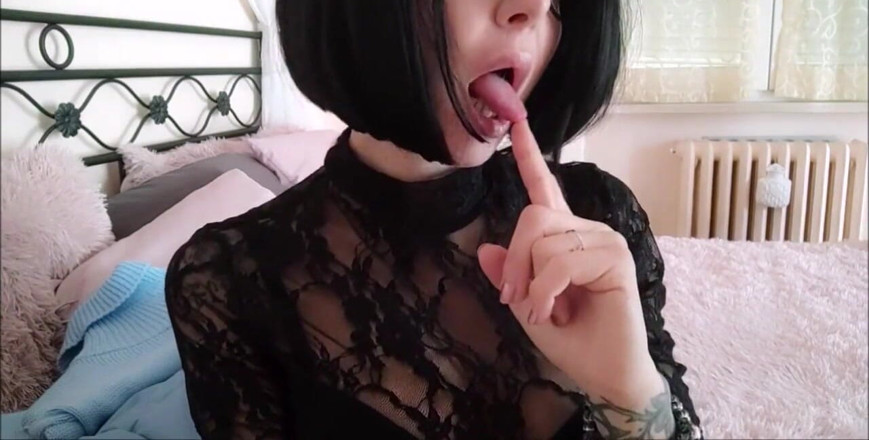 savannahamatoriale: My Stepmother Is an Exhibitionist Who Loves to Turn on...