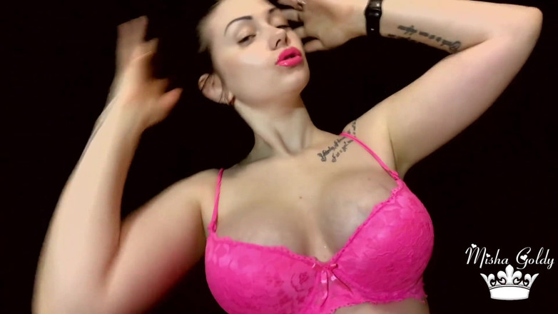Goddess Misha Goldy: 널 지배하는 내 입술과 젖탱이