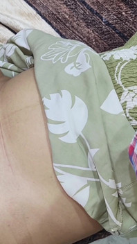 Sei stata una cattiva ragazza, Saara! Il patrigno ti punirà