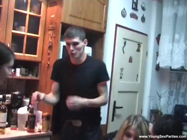 Young Sex Parties: Teens having fetish and sex fun