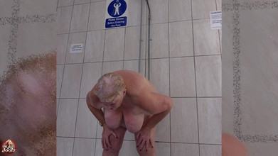 Uk Joolz: 비누 샤워