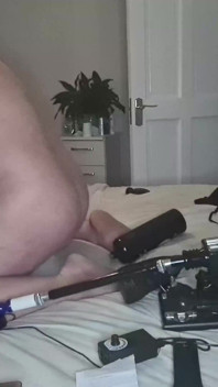Scopo duramente mia moglie e mi godo i suoi discorsi sporchi di tradimento
