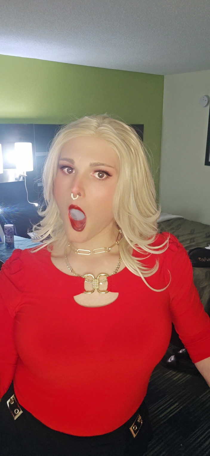 Darkfetish2k: Fetish merokok terpanas kylie rey (waria)
