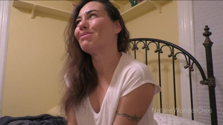 Natalie Wonder: Während du unter deiner gemütlichen decke bist, ficken deine geile...