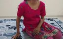 Saara Bhabhi: Entregador assistindo dentro da porta do meu quarto pessoal quando...