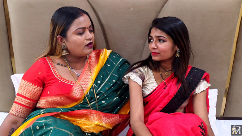 SexmasterHub: Indian Desi Threesome
