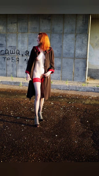 GinnaGg: It's a Beautiful Sunny Day and I'm in Beautiful Stockings