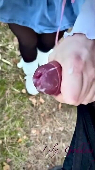 Lily, Goddess of Desire: Morning Amateur Blowjob in the Forest