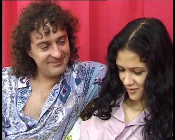YOUR FIRST PORN: Alter Schwanz- Auf Junge Muschi - polla vieja en el coño...