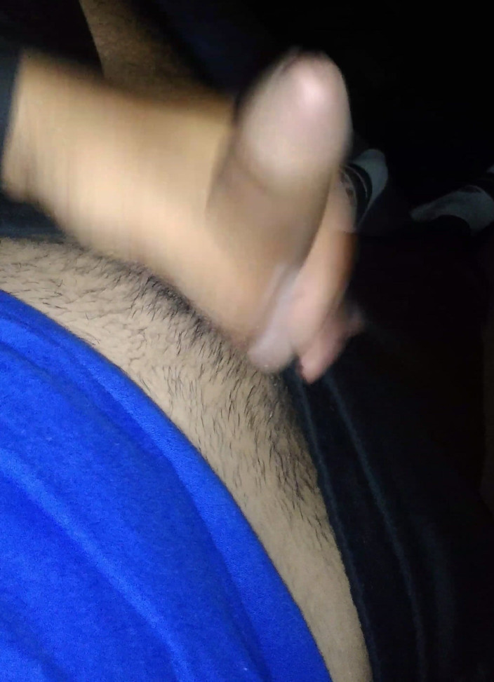 AlexAlejandro13: Pierwszy telefon, gdy się szarpię