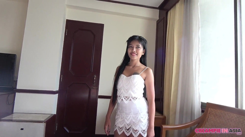 Creampie In Asia: Curul ei a fost minunat! Atât de sexy! Am împușcat jumătate...