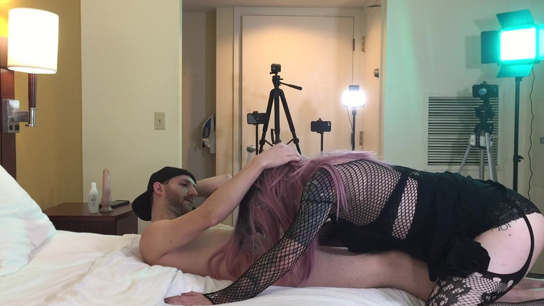 Jake Grand the man: Crossdresser gotik jade madison lagi asik nyepong kontol - kompilasi 10