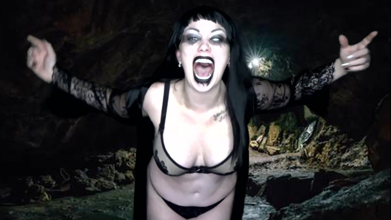 Goddess Misha Goldy: 7 presa diverse dal Van Helsing