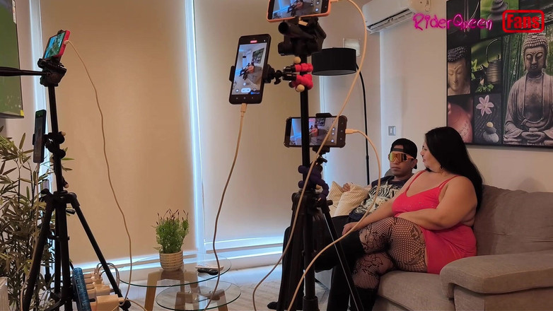 Riderqueen: Mẹ kế bị con trai riêng táo bạo quyến rũ,...