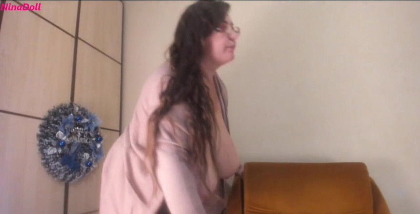 Nina Doll: Déjame provocarte con mi hermoso cuerpo