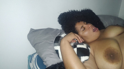 PABLO N3GROBAR: Bts - lgb sub döl kıvırcık saçlı sürtük 8mo hamile