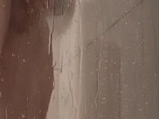 Jerking off in the Shower 1 (Simple)