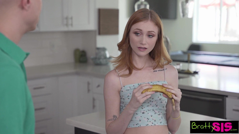 BrattySis: Min styvsyster är bananer