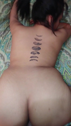 Sandn420: POVドギースタイルの激しい突きの後の巨大射精