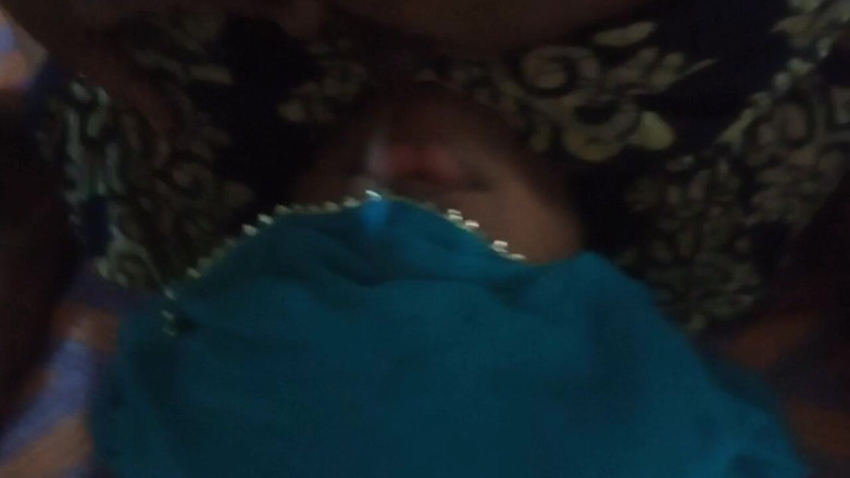 Sexy komil: 哥正在休息，我无法阻止自己做德西性爱