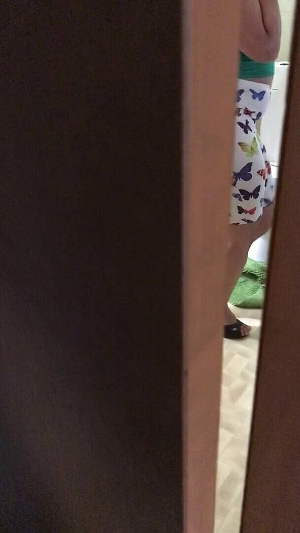 Souzan Halabi: Indian Stepmom Caught Stepson