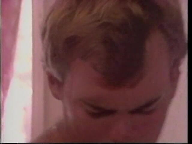 Old Good Porn: 黑发熟女被毛茸茸的阴户性交