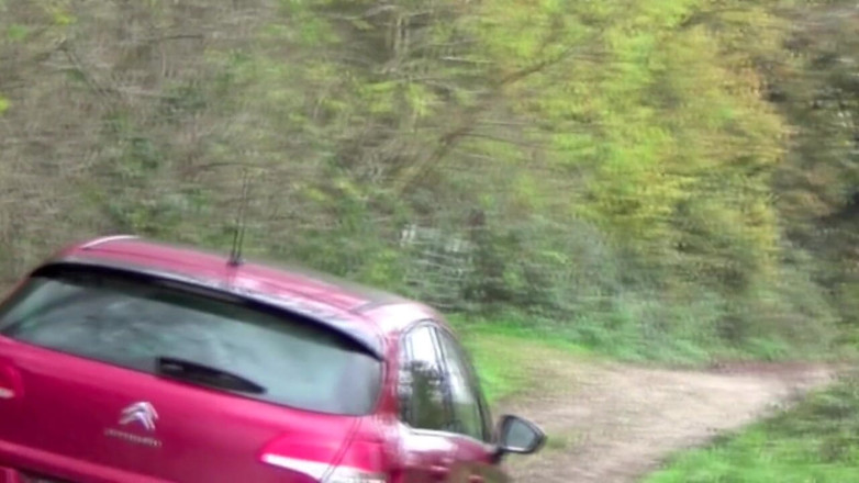 Crunch Boy: Gay suck his straight friend in his car