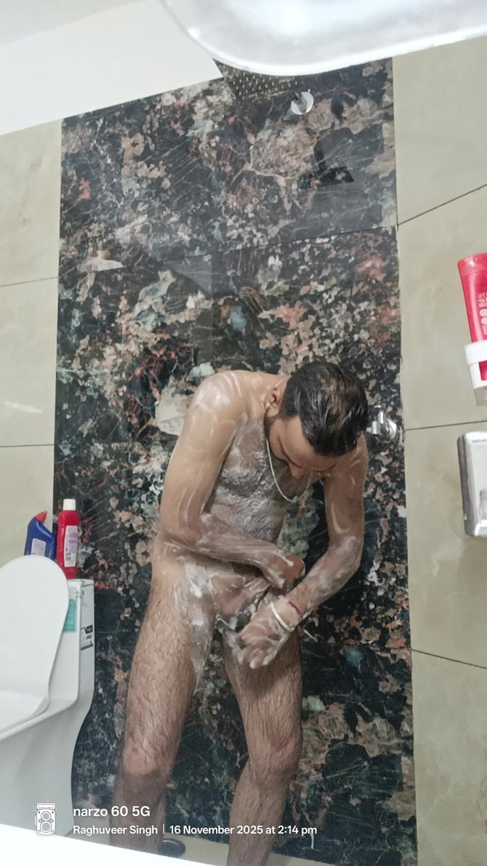 Rajasthani-old-lover: Făcând un duș